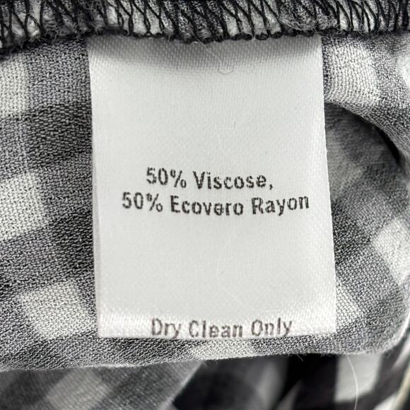 The Kit Gingham Camellia Floral Issa Tie Waist Jumpsuit - Picture 12 of 12